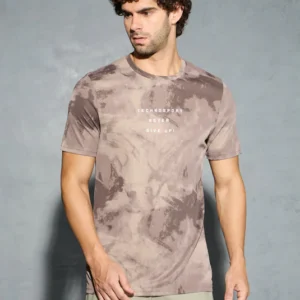 Men Printed Slim Fit T-Shirt